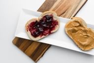 Peanut butter has many benefits. (Image via Unsplash/Freddy G )